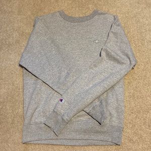 Champion Fleece Crewneck Sweatshirt, Gray Heather color-way, Men’s size medium